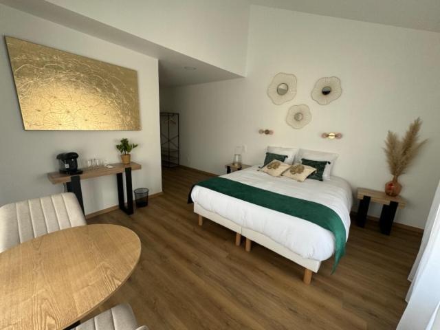 Au Coeur De Montmedy Bed & Breakfast Phòng bức ảnh